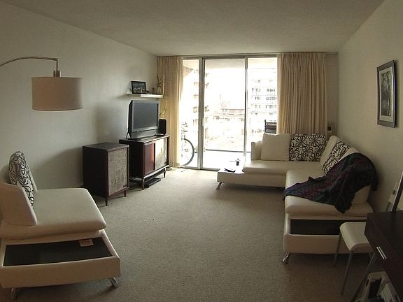 2nd image of 4800 E Hale Pkwy #406N