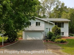 16442 2nd St N, Lakeland, MN 55043