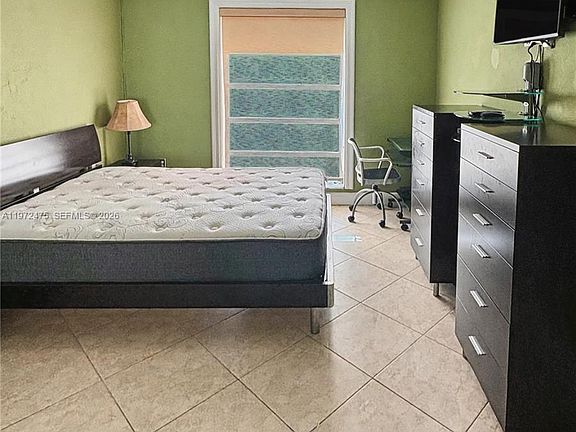 3rd image of 9417 SW 76th St APT X36