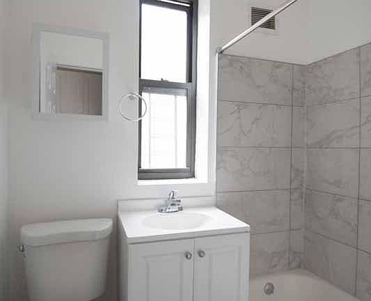 5th image of 574 W 176th St APT E