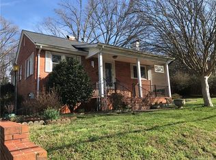 103 Falls St, Morganton, NC 28655