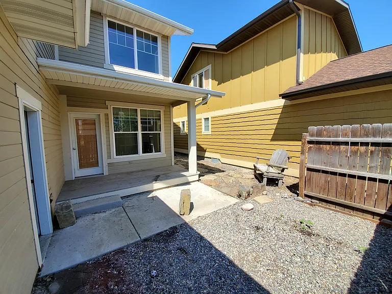 3883 Bosal St — Photo 22