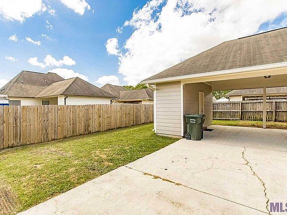 3rd image of 40313 Coldwater Landing Ave