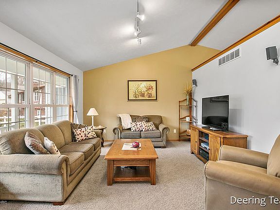 3rd image of 2058 Reinier Ct NE