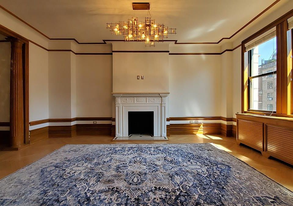 1st image of 585 W End Ave #11A
