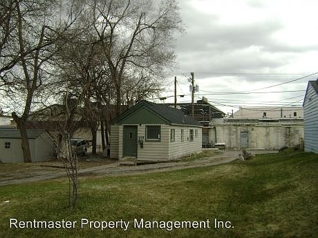 2nd image of 608 Lomax St