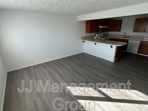 1231 2nd St