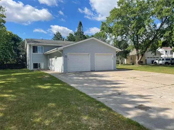 7307 Brunswick Ave N #1, Minneapolis, MN 55443