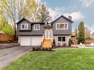 7031 NE 152nd Ct, Kenmore, WA 98028