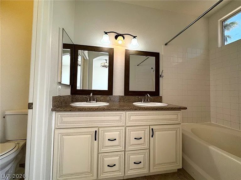 10677 Windrose Point Ave — Photo 12