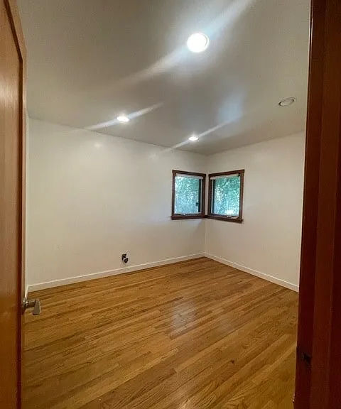 3120 S Barbara St — Photo 16