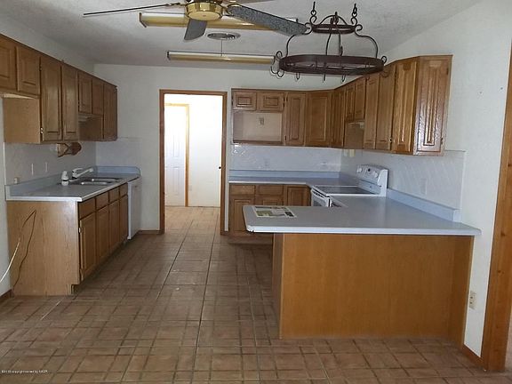 3rd image of 507 Spruce Ave