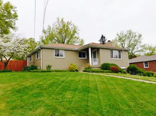 914 E Arcadia Dr, Pittsburgh, PA