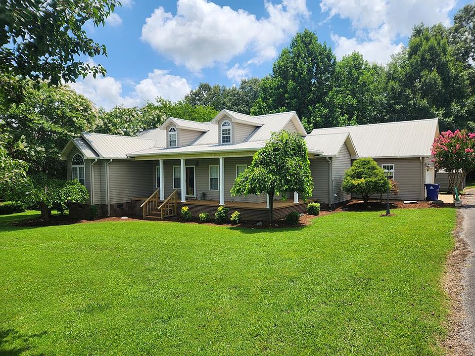 1st image of 130 W Ashley Dr