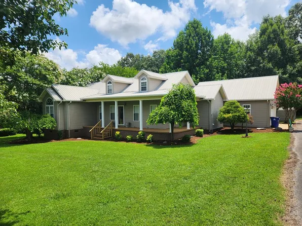 130 W Ashley Dr, Gleason, TN 38229