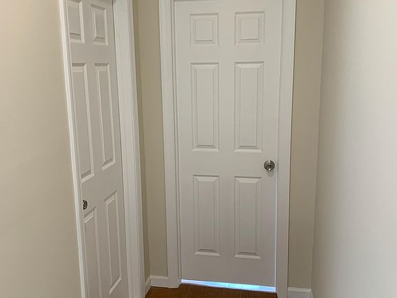 5th image of 43 S 8th Ave APT 2
