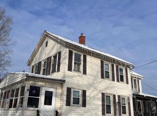 38 Thomas St, Salem, NY 12865