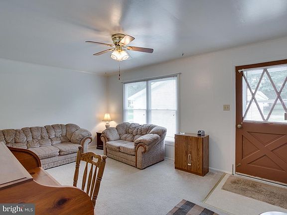 3rd image of 22534 Joan Dr