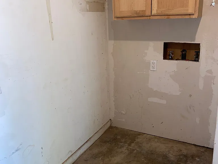 404 N Lindsey St — Photo 11
