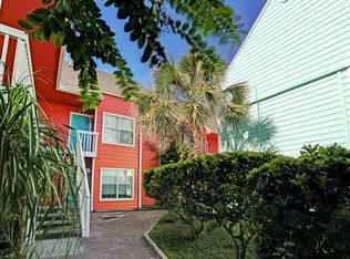 3222 69th St, Galveston, TX 77551