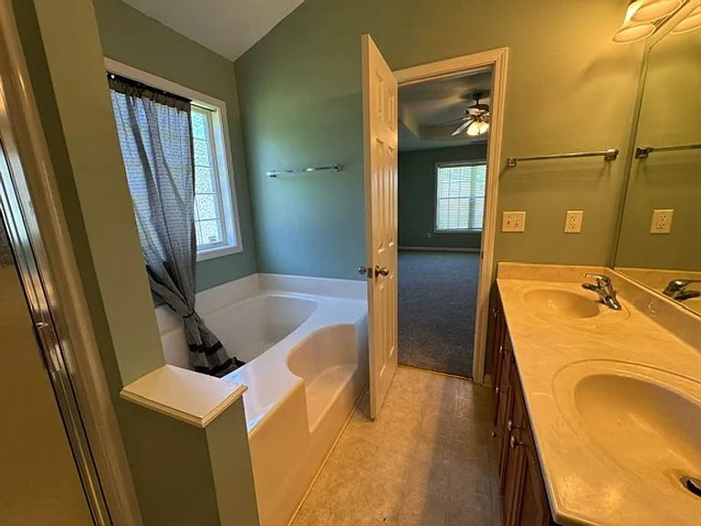 100 Talley Branch Ct — Photo 13