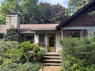 150 Old Gladstone Rd, Chester, NJ 07930