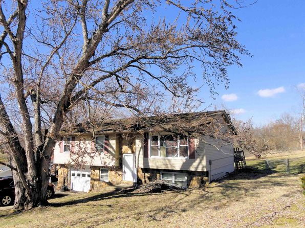 701 E Court St, Ellettsville, IN 47429
