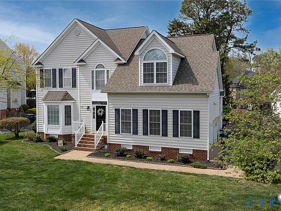 2nd image of 9066 Old Springfield Rd