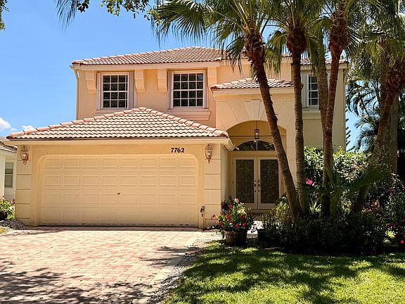 2nd image of 7762 Oak Grove Circle
