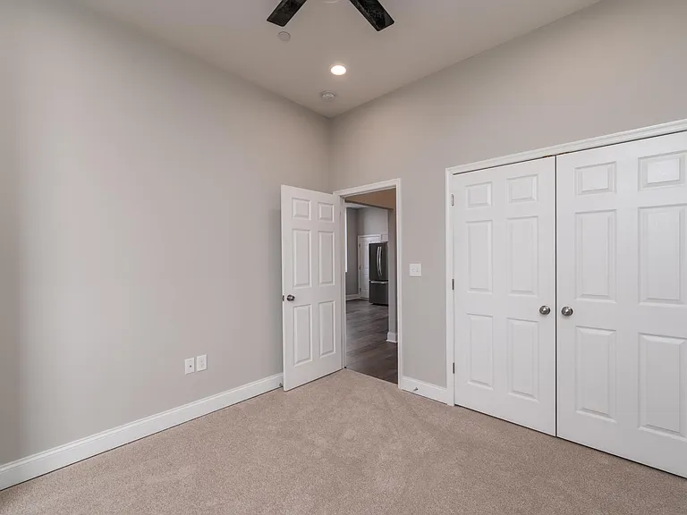 1301 Andre St #D — Photo 9
