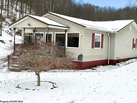 2nd image of 59 Gina Dr