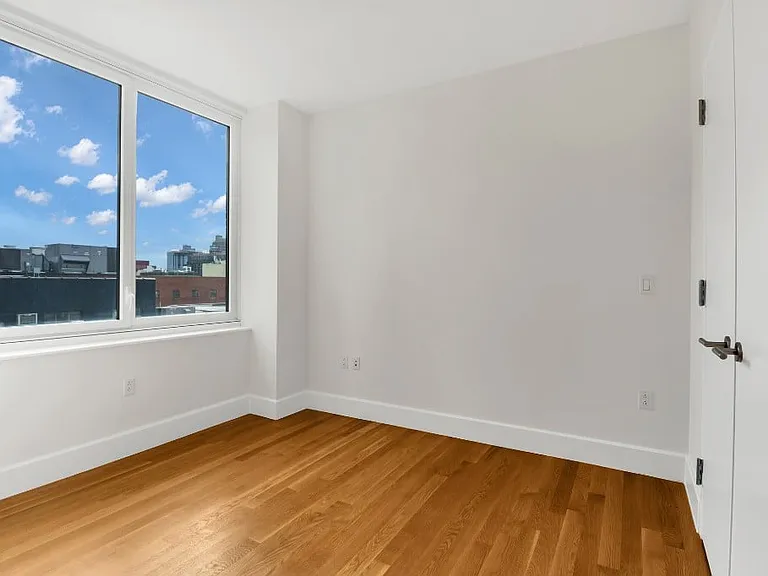 150 4th Ave #3J — Photo 5