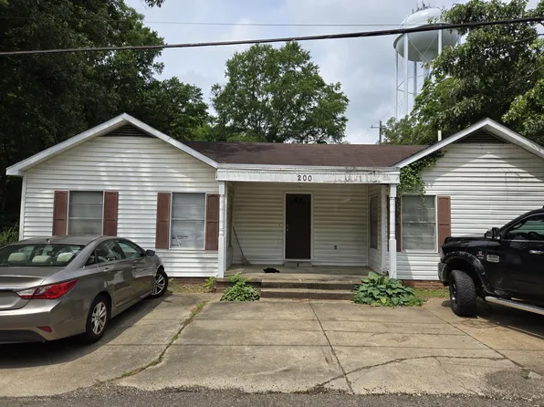 200 Lindbergh Blvd, Starkville, MS 39759