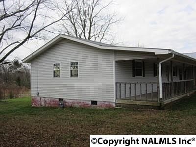 2nd image of 122 Pine Dr
