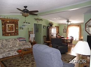 3rd image of 33233 Oakwood Cv