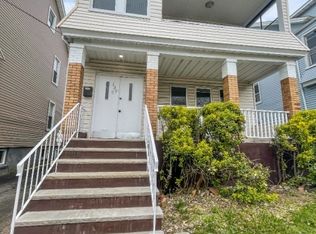 137 S Munn Ave, Newark, NJ 07106