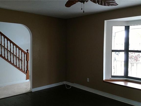 3rd image of 1120 SE 3rd St