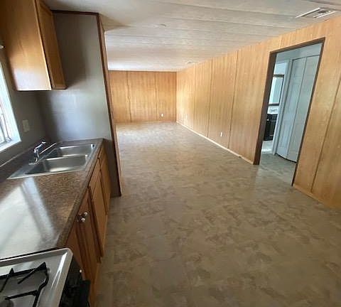 5th image of 337 S 97th Pl #A & B