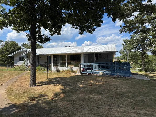 19039 E State Hwy 76, Taneyville, MO 65759