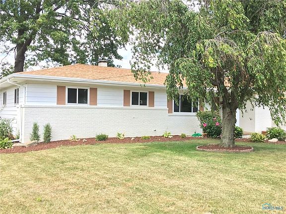 3rd image of 560 Maybar Dr