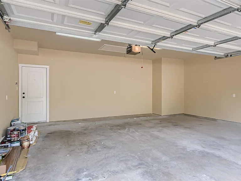 12609 Calistoga Way — Photo 31