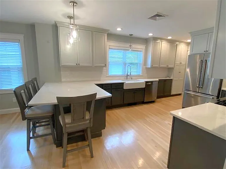 41-43 Garrison Ave #2 — Photo 1