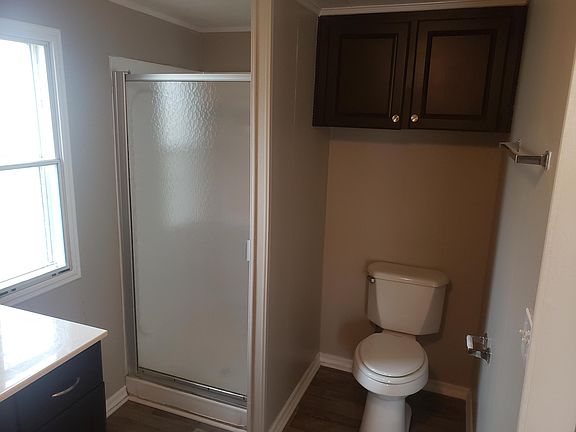 5th image of 350 Hillcrest Ave