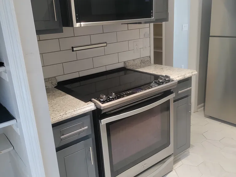 169 E Lakemont Dr #B — Photo 8