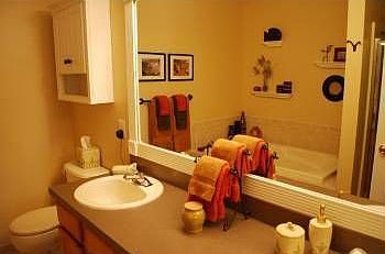 2nd image of 1612 Vista Ter