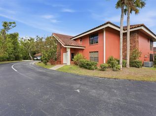 3013 Clark Rd APT 6, Sarasota, FL 34231
