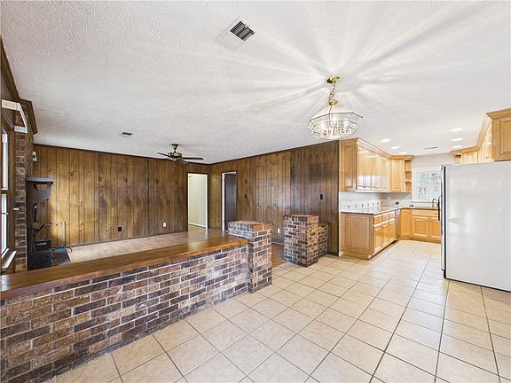 2nd image of 66 Lee Road 502