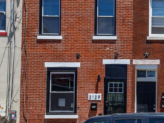 5th image of 2129 E Tioga St