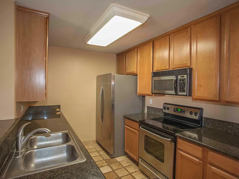 7120 Shoreline Dr #2207 — Photo 3