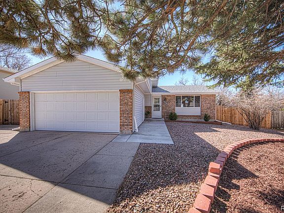 5th image of 6025 Del Paz Dr